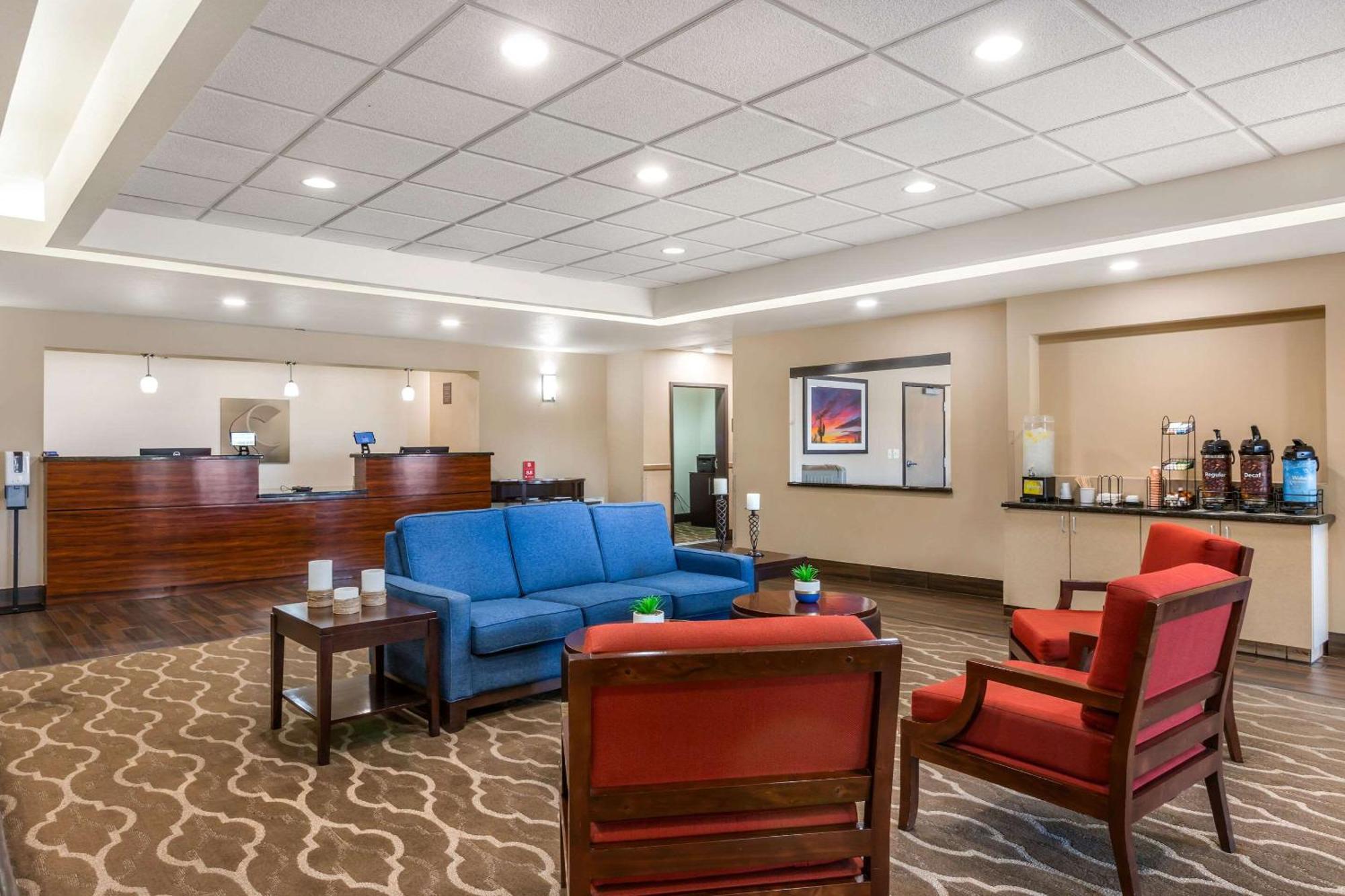 Comfort Inn And Suites Yuma I-8 Exterior foto