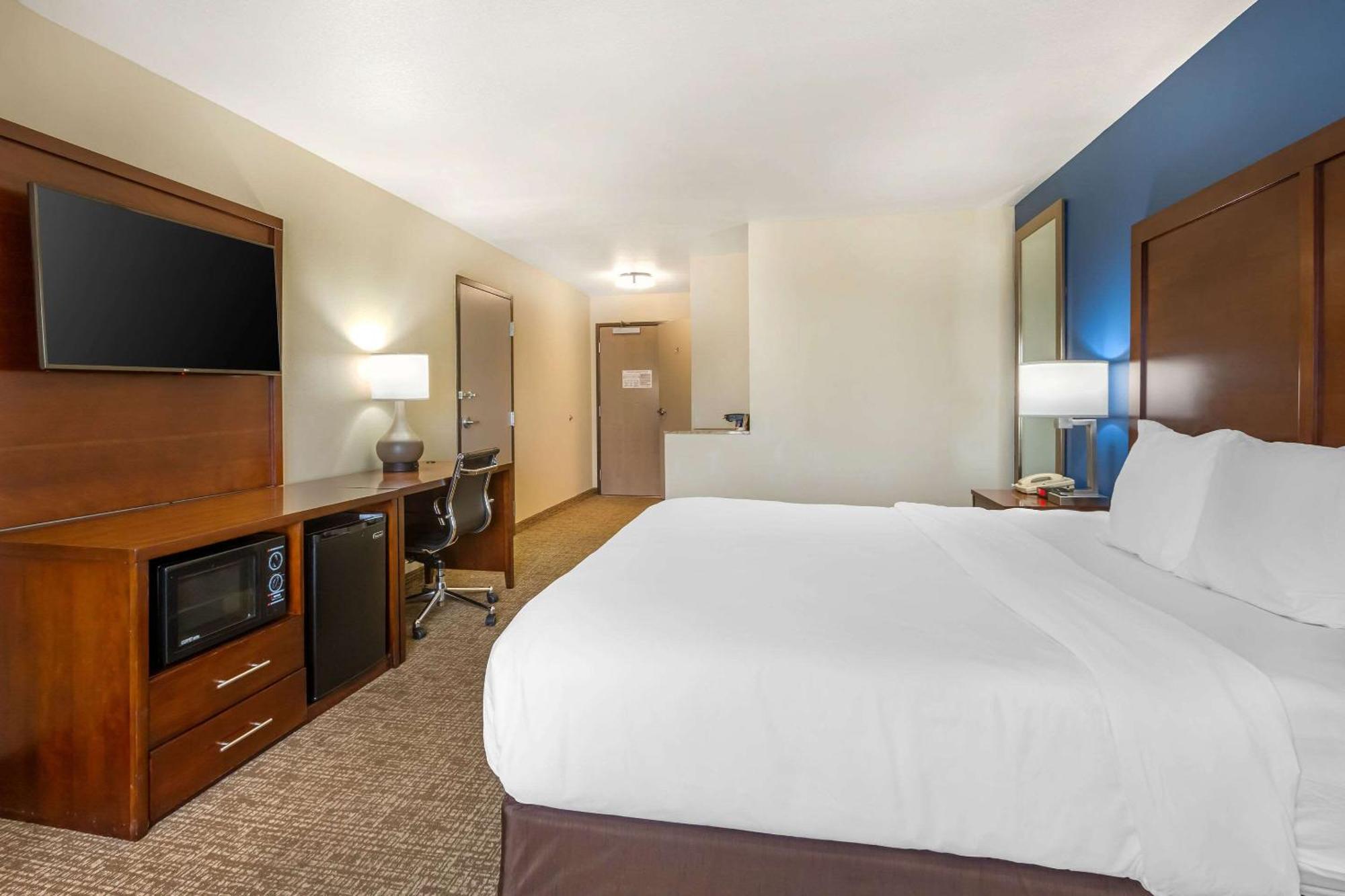 Comfort Inn And Suites Yuma I-8 Exterior foto